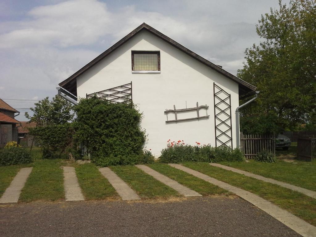 Kiad-Lak Apartmanok - Szep Kartya Elfogado Abádszalók Dış mekan fotoğraf